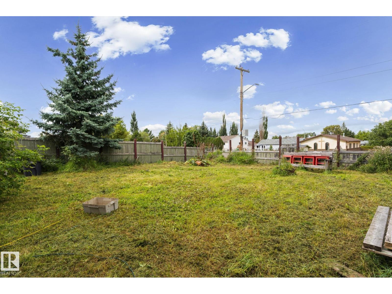 34 SPRUCE MEADOW LN - 31