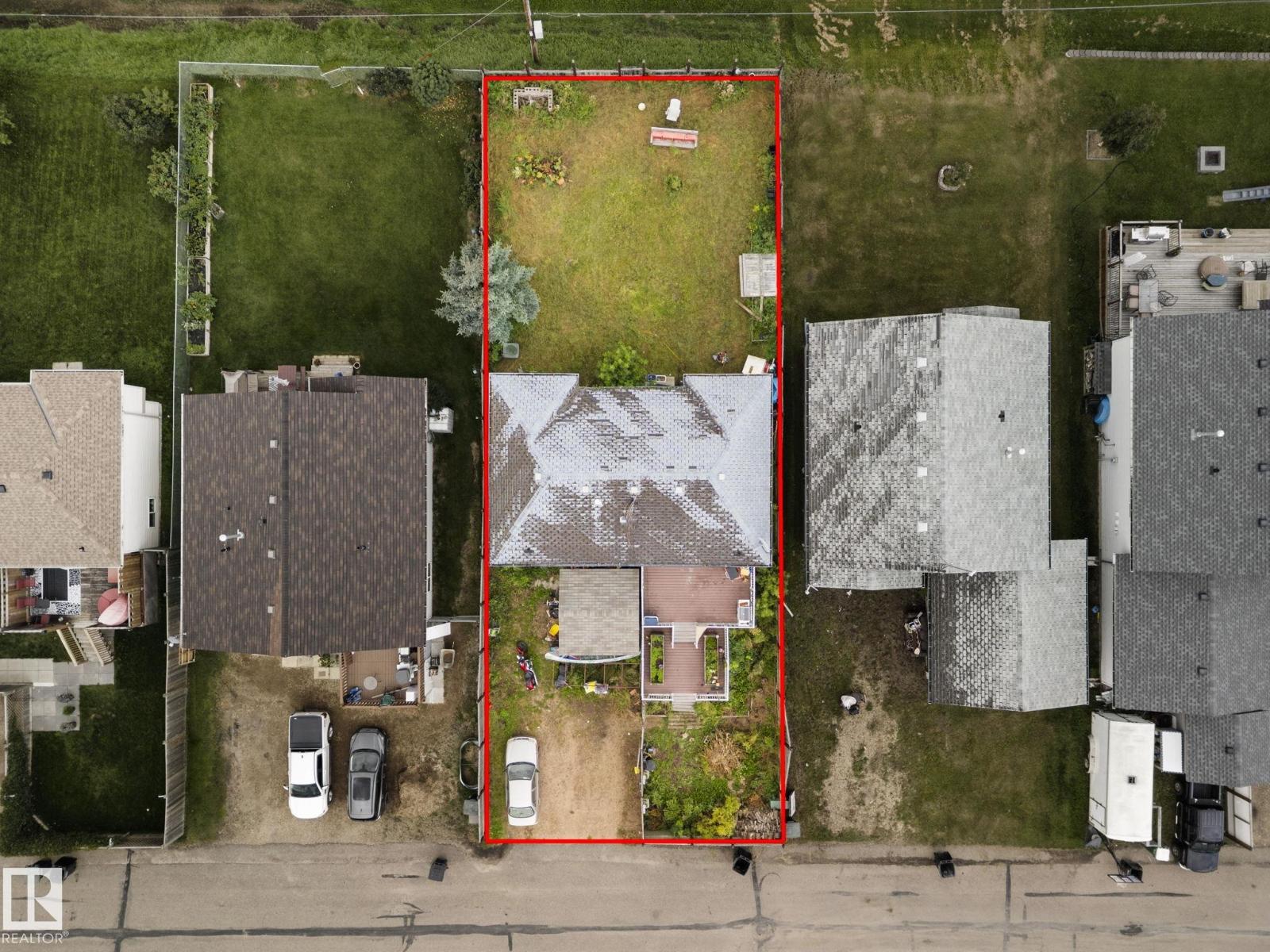 34 SPRUCE MEADOW LN - 37