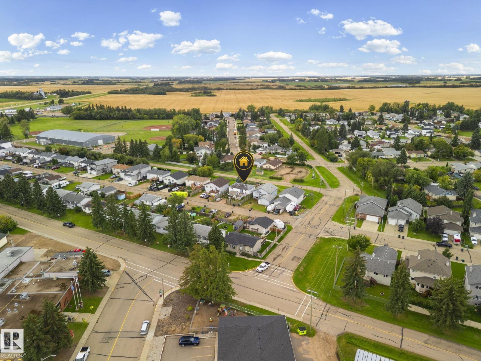 34 SPRUCE MEADOW LN - 39