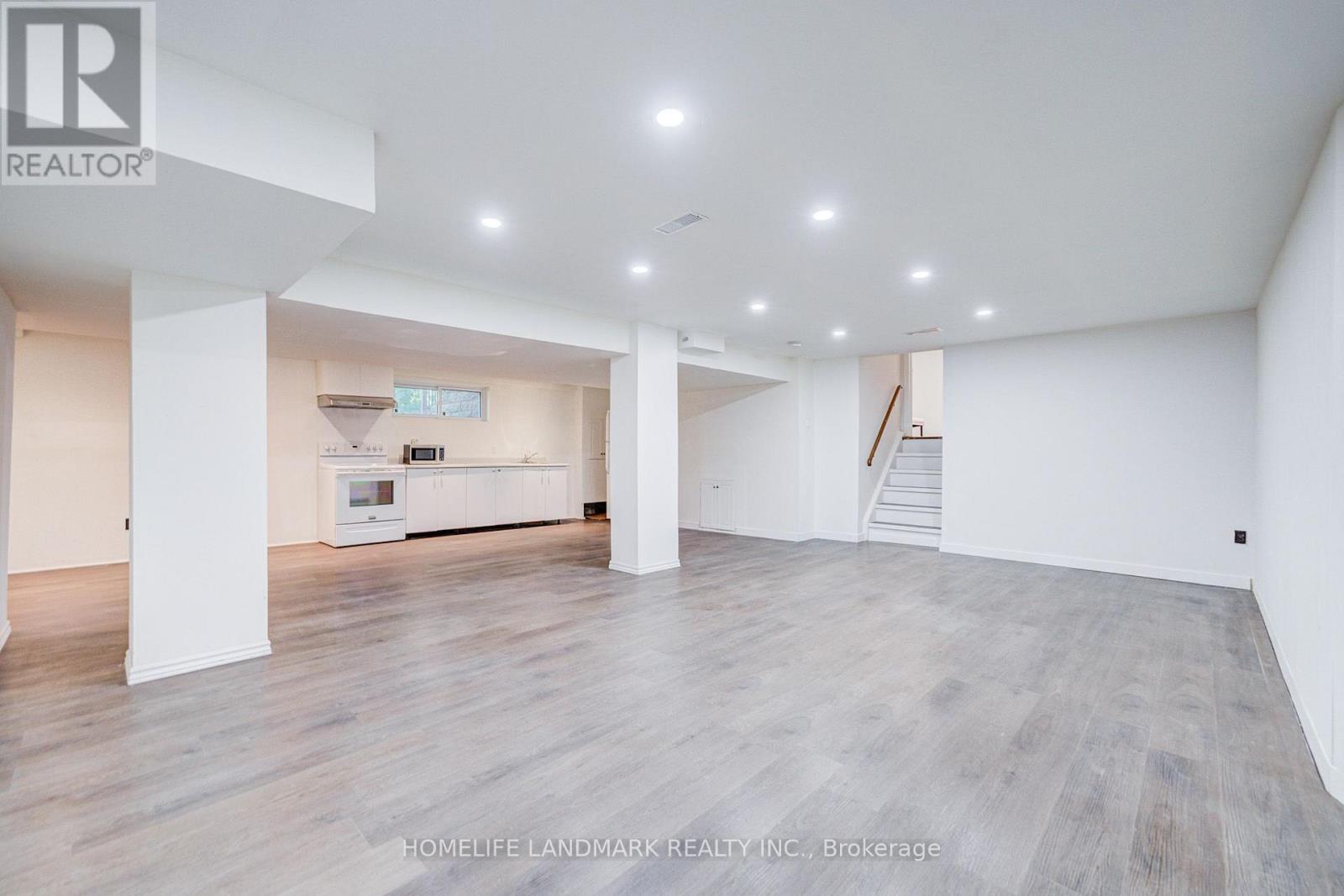 2410 PRINCE JOHN BOULEVARD - Image 35