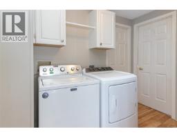 9 7583 Central Saanich Rd, Central Saanich, BC V8M2B6 Photo 26