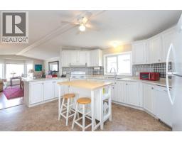 9 7583 Central Saanich Rd, Central Saanich, BC V8M2B6 Photo 15
