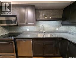 Laundry room - 204 921 Main Street E, Saskatoon, SK S7H0K5 Photo 9