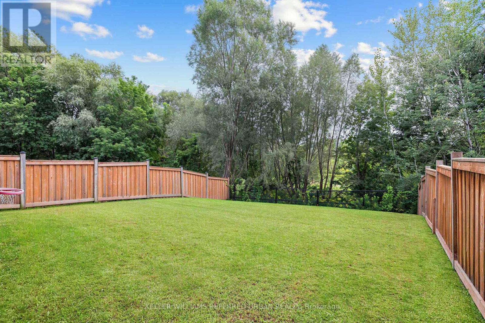 6 SHARONVIEW CRESCENT - Image 32