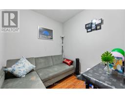Bathroom - 104 - 7405 Goreway Drive, Mississauga, ON L4T0A3 Photo 7