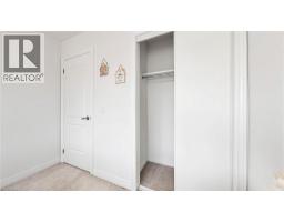 12 Edminston Drive, Fergus, ON N1M0J3 Photo 25