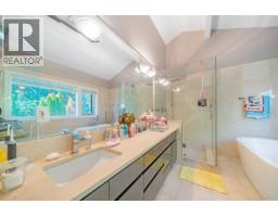 1448 Sandhurst Place, West Vancouver, BC V7S2P3 Photo 10
