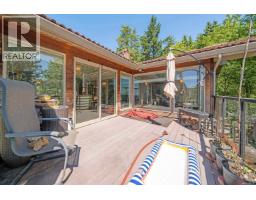 1448 Sandhurst Place, West Vancouver, BC V7S2P3 Photo 15
