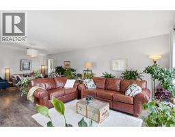 2pc Bathroom - 5206 47 Avenue, Olds, AB T4H1E9 Photo 10