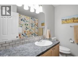 5206 47 Avenue, Olds, AB T4H1E9 Photo 24