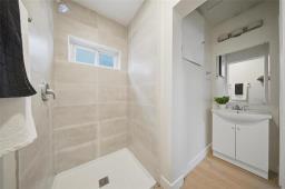 541 Johnson Avenue E, Winnipeg, MB R2L1A9 Photo 15