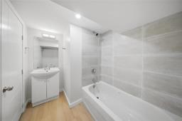 541 Johnson Avenue E, Winnipeg, MB R2L1A9 Photo 21