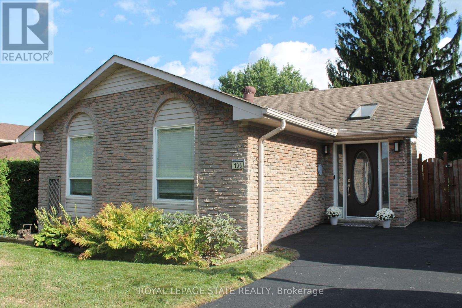 106 APPLEFORD ROAD - 2