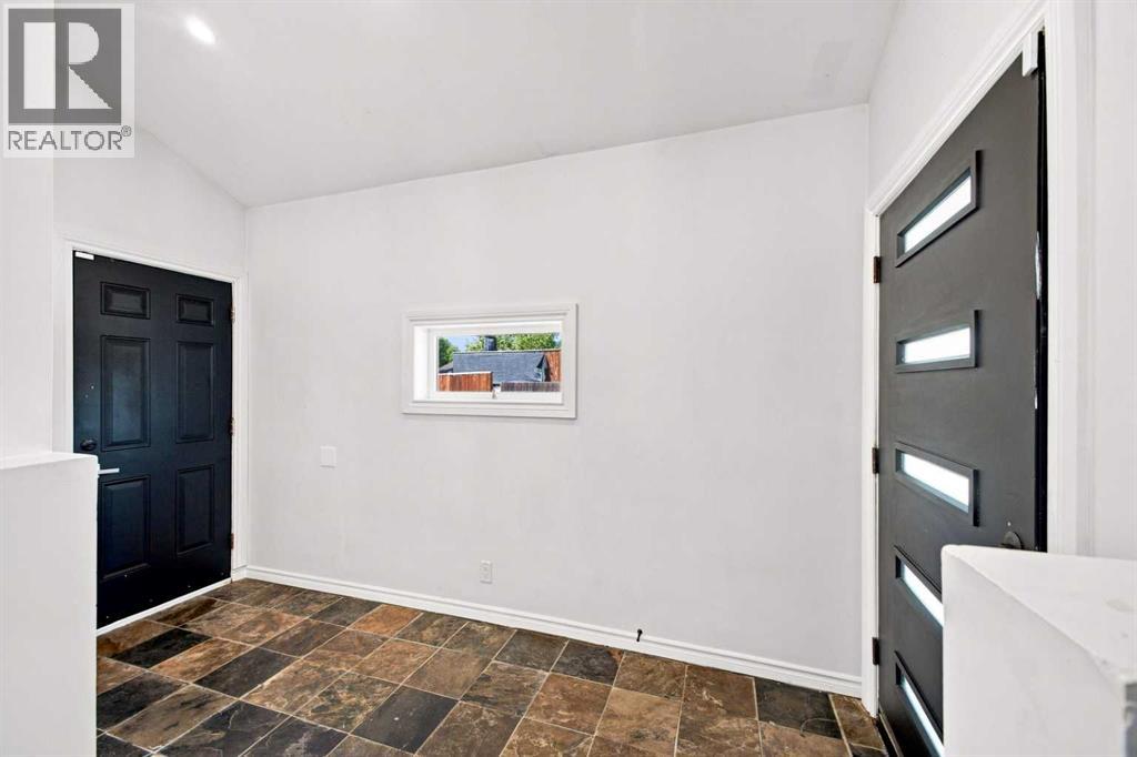 16 Willow Street - 14