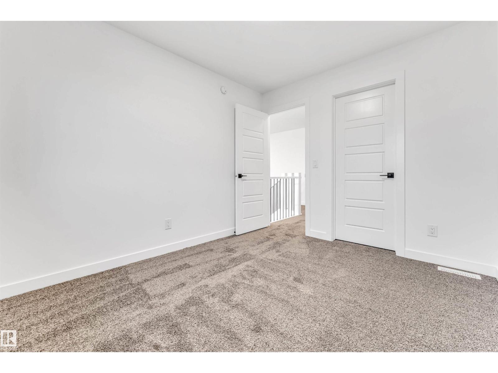 904 17 AV NW - Image 25