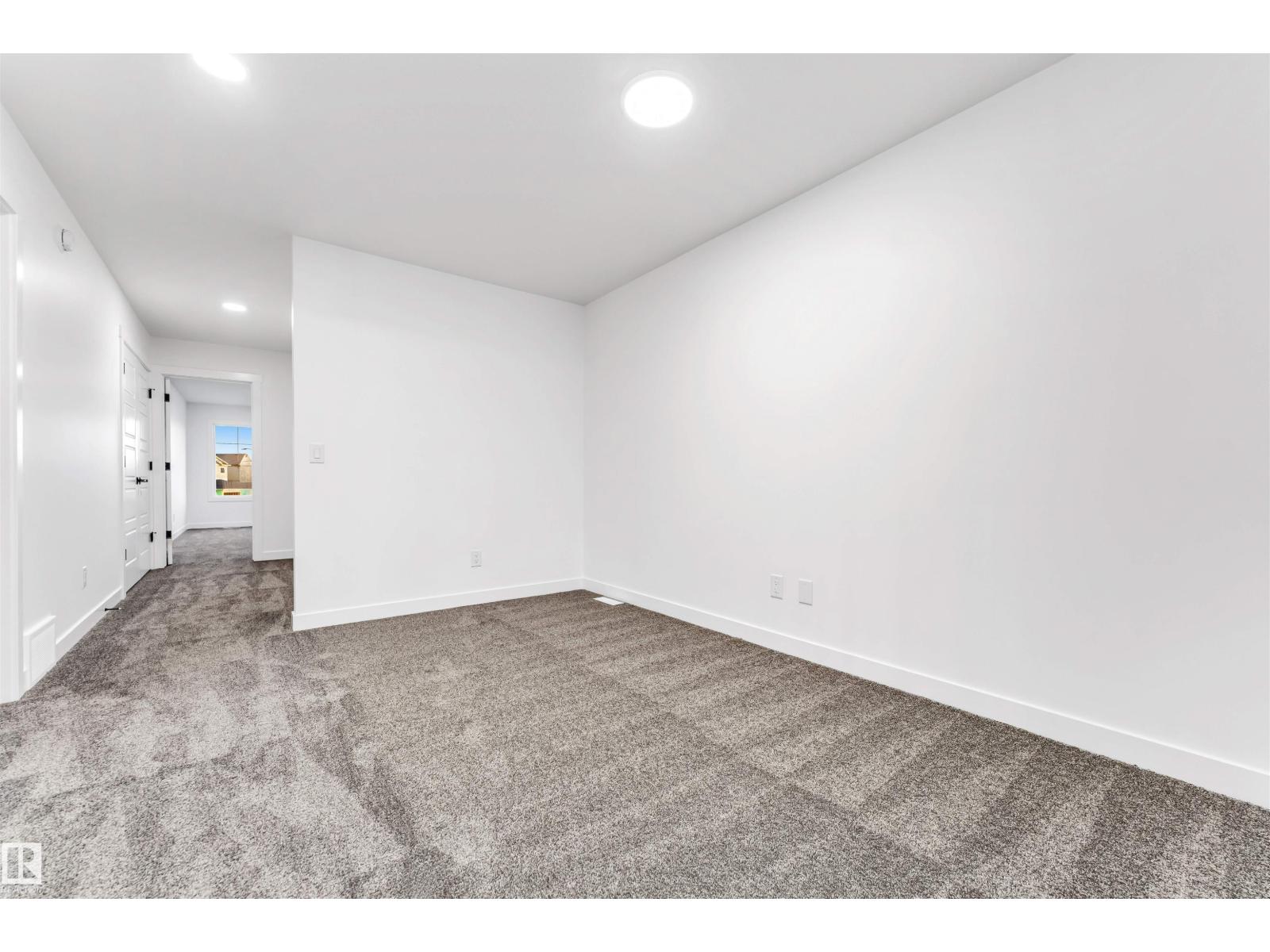 904 17 AV NW - Image 26