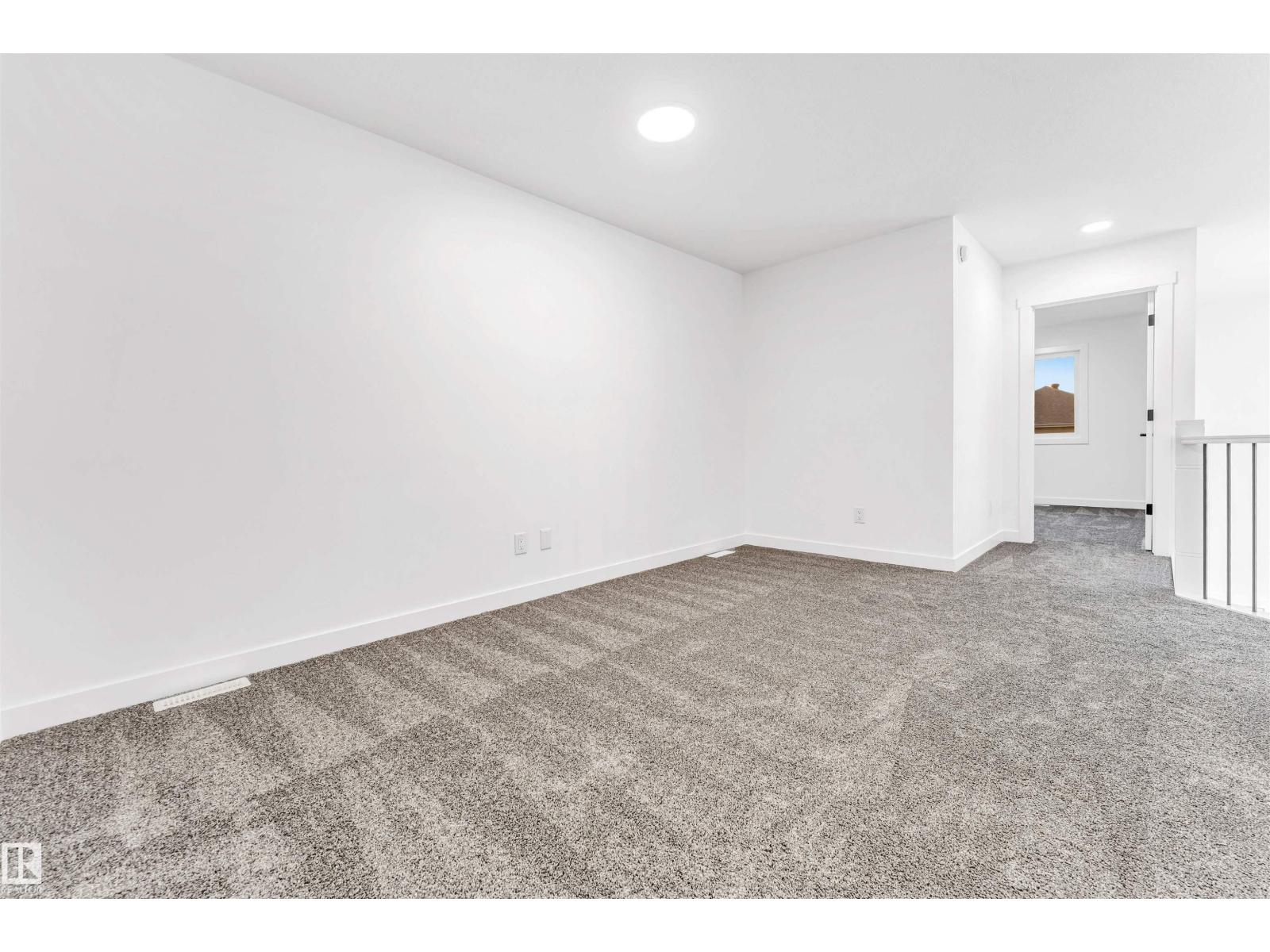 904 17 AV NW - Image 31