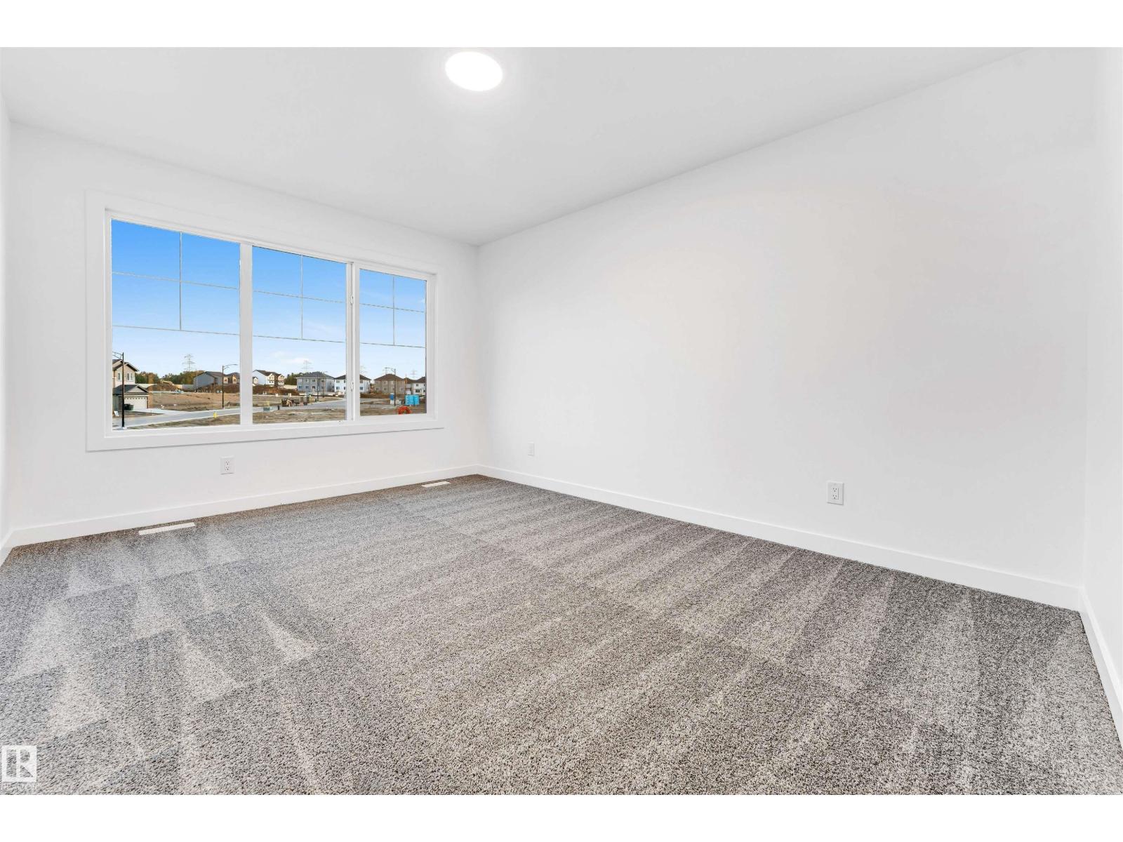 904 17 AV NW - Image 32