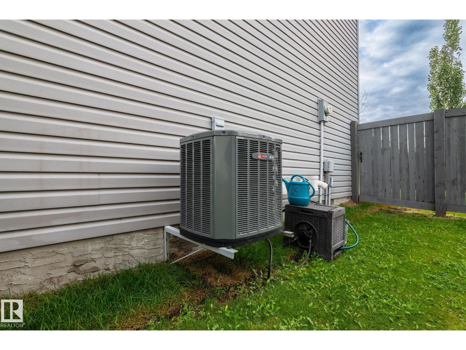 120 CRANSTON PL - 29