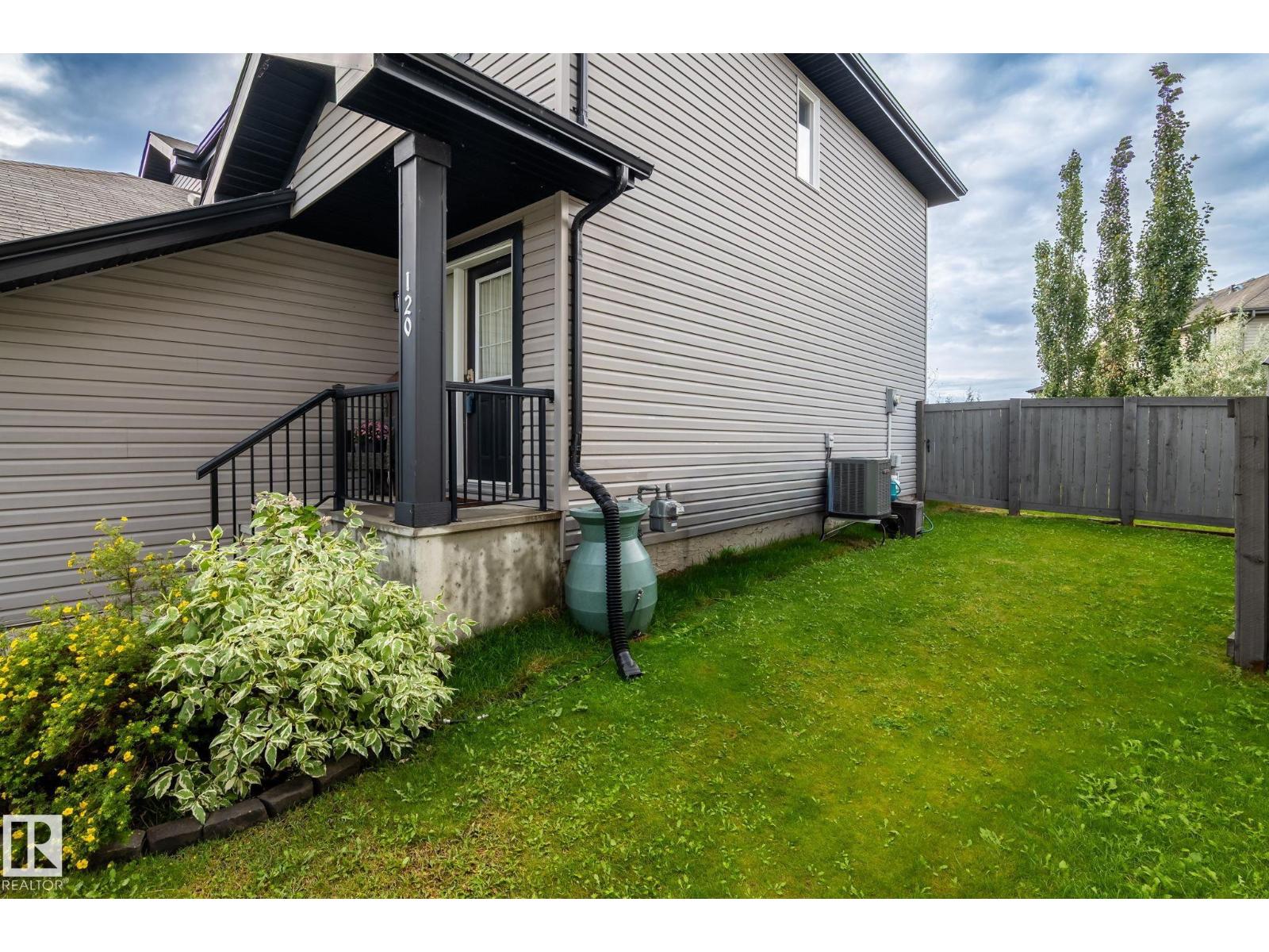 120 CRANSTON PL - 28