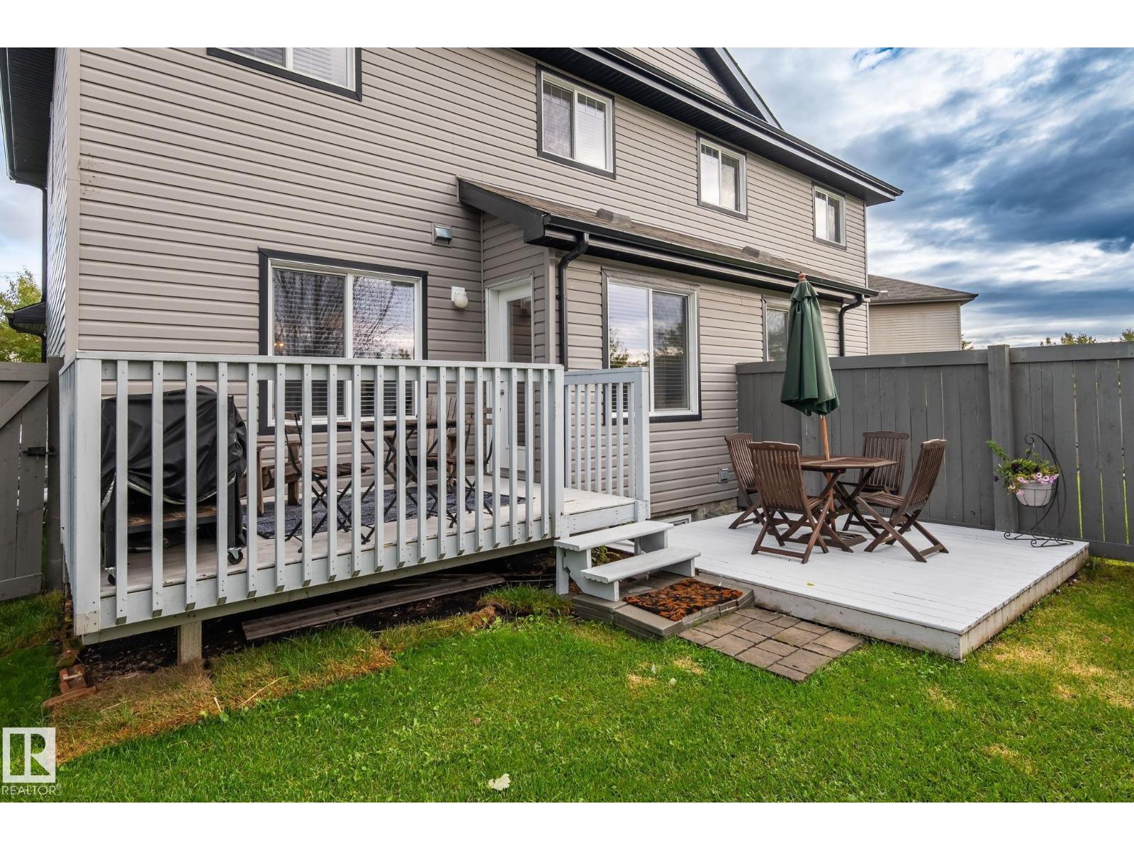 120 CRANSTON PL - 31