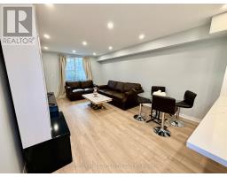 11 - 285 Antibes Drive, Toronto, ON M2R3X9 Photo 7