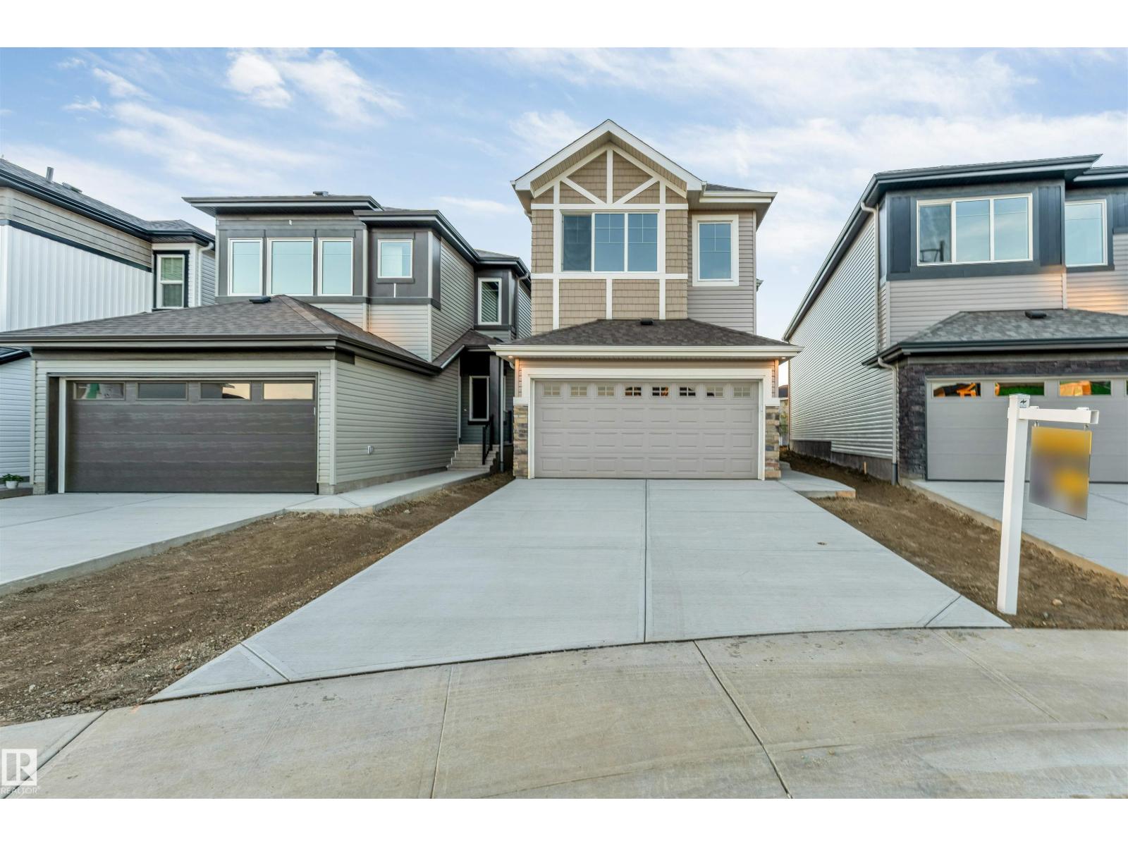 908 17 AV NW - 2