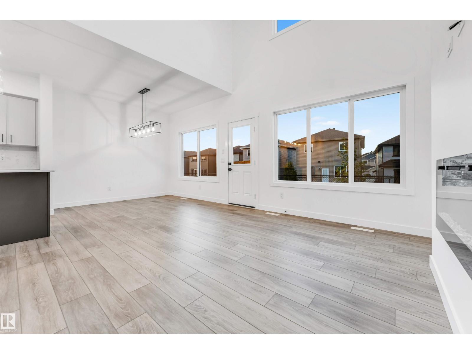 908 17 AV NW - 22