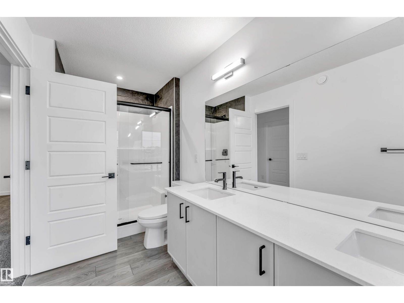 908 17 AV NW - Image 34