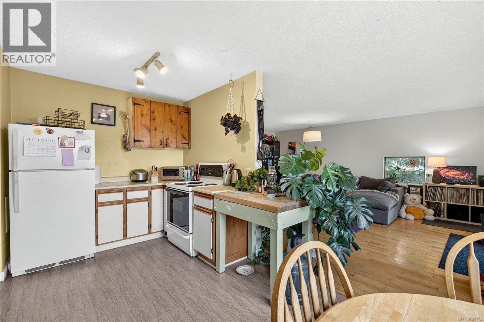 321 Collins Rd - 23