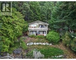 Porch - 321 Collins Rd, Salt Spring, BC V8K2N1 Photo 7