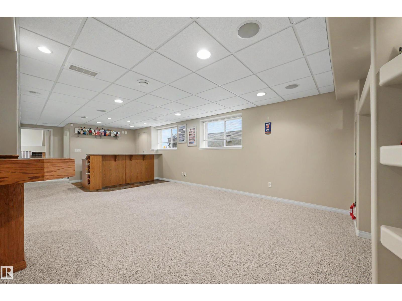 142 Foxboro WY - 32