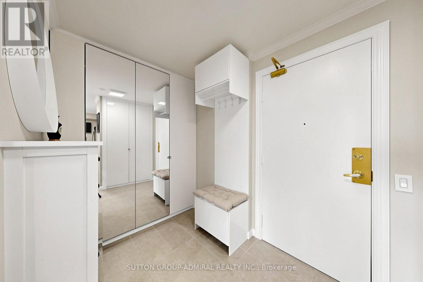 #435 650 LAWRENCE AVENUE W - 7