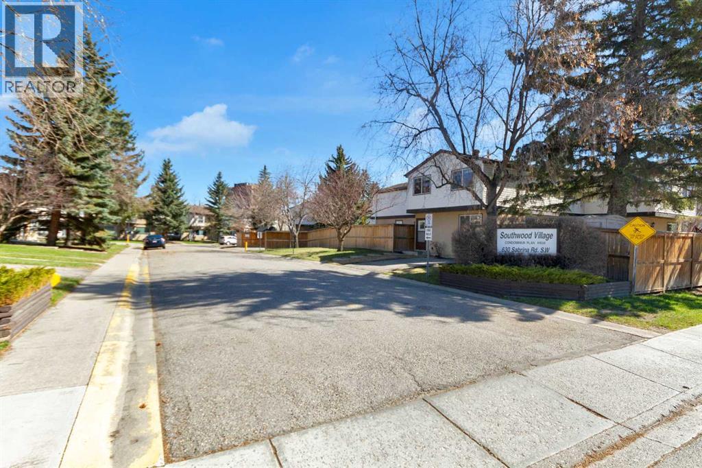 #34 630 Sabrina Road SW - 30