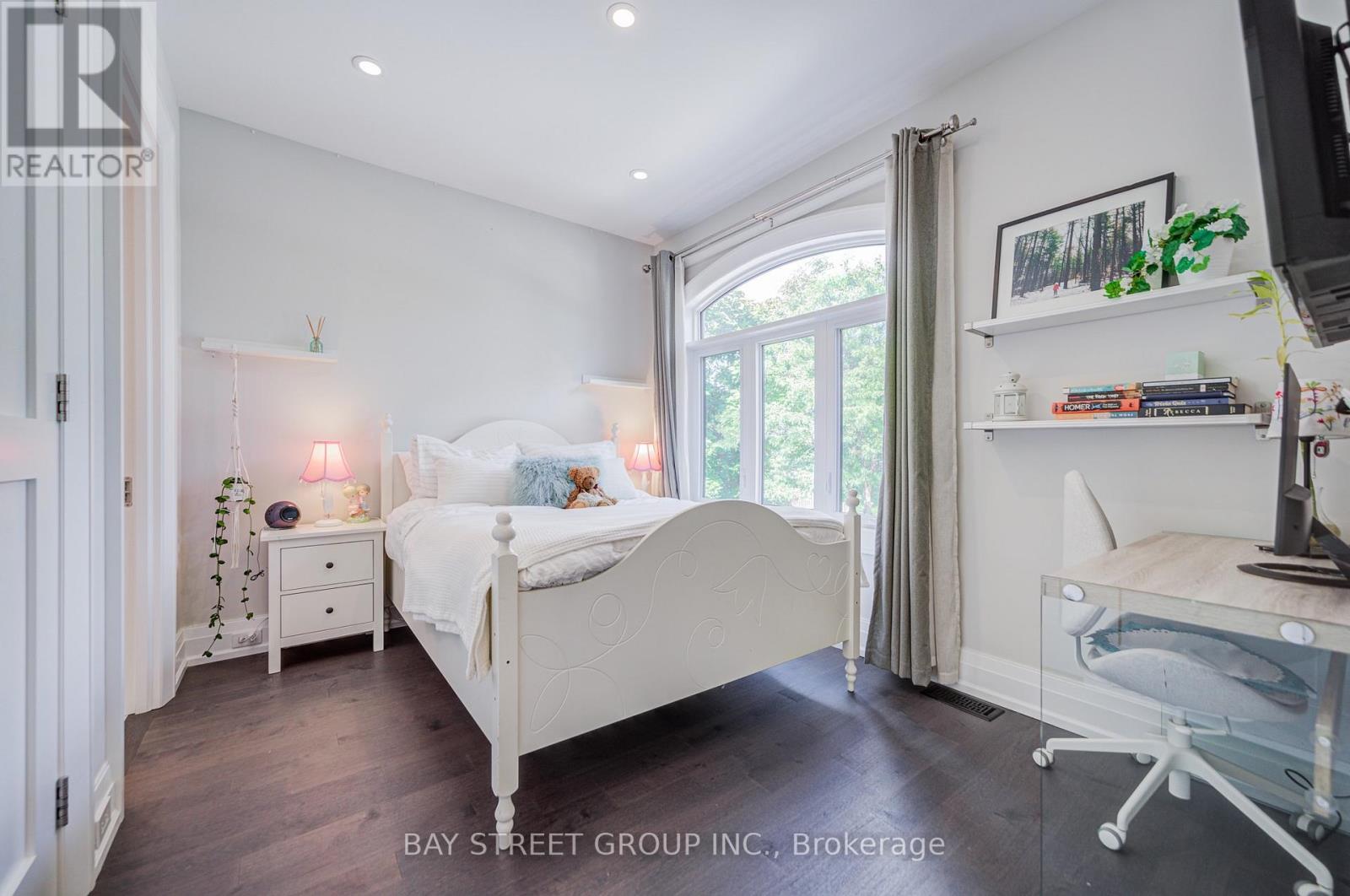 37 BARKER AVENUE - 27