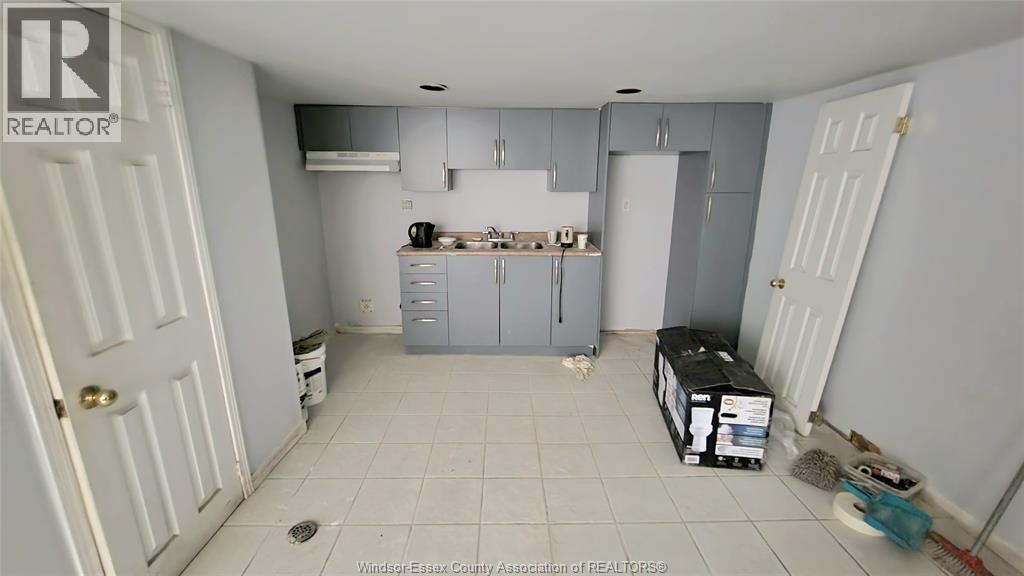 286 OUELLETTE AVENUE, Windsor — photo 22
