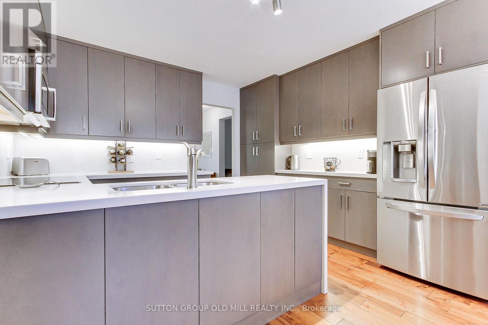 129 ROBIN COURT - Image 17