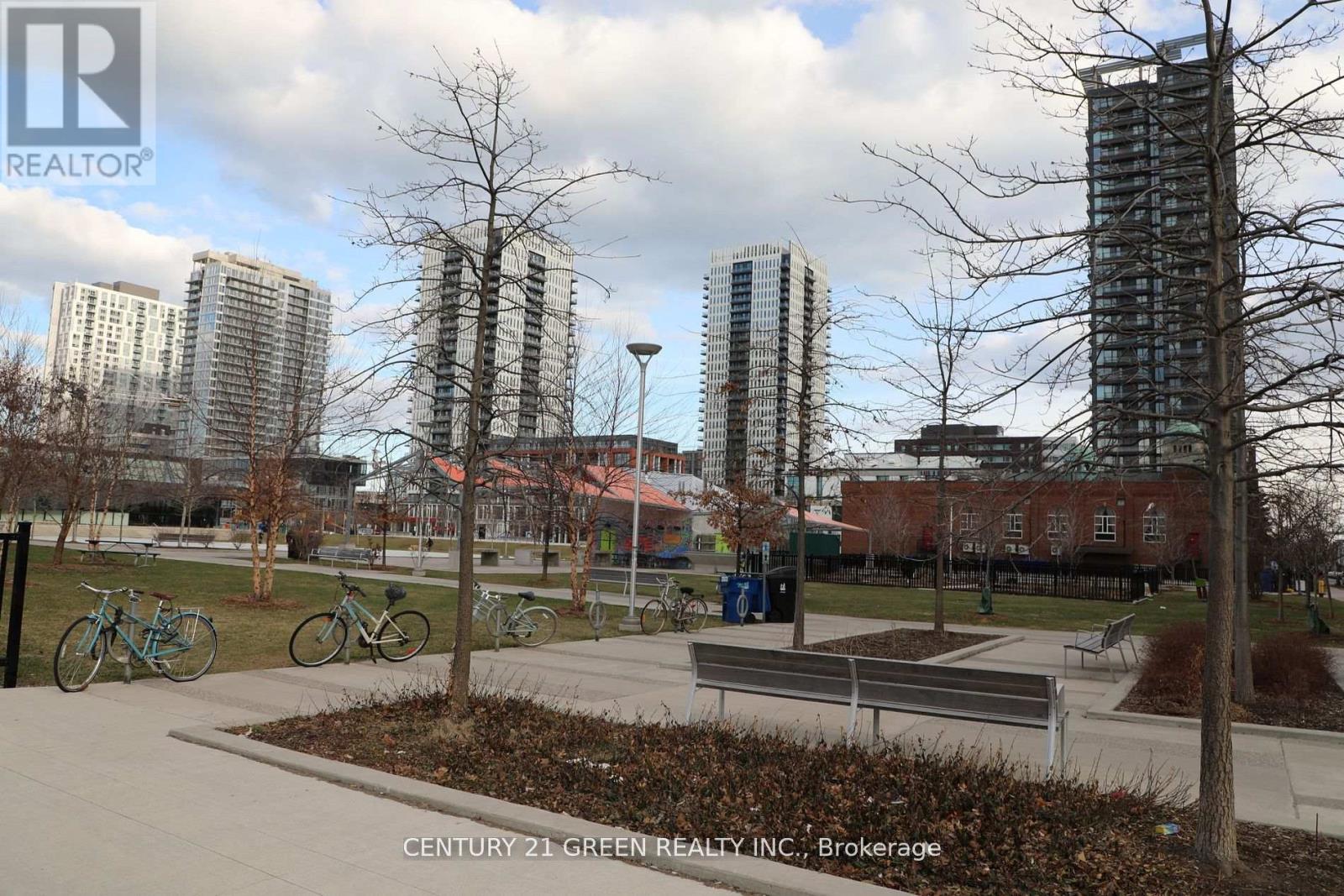 260 Sackville Street West — photo 30