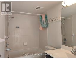 62 - 295 Village Green Square, Toronto, ON M1S0L2 Photo 11