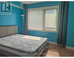 62 - 295 Village Green Square, Toronto, ON M1S0L2 Photo 9