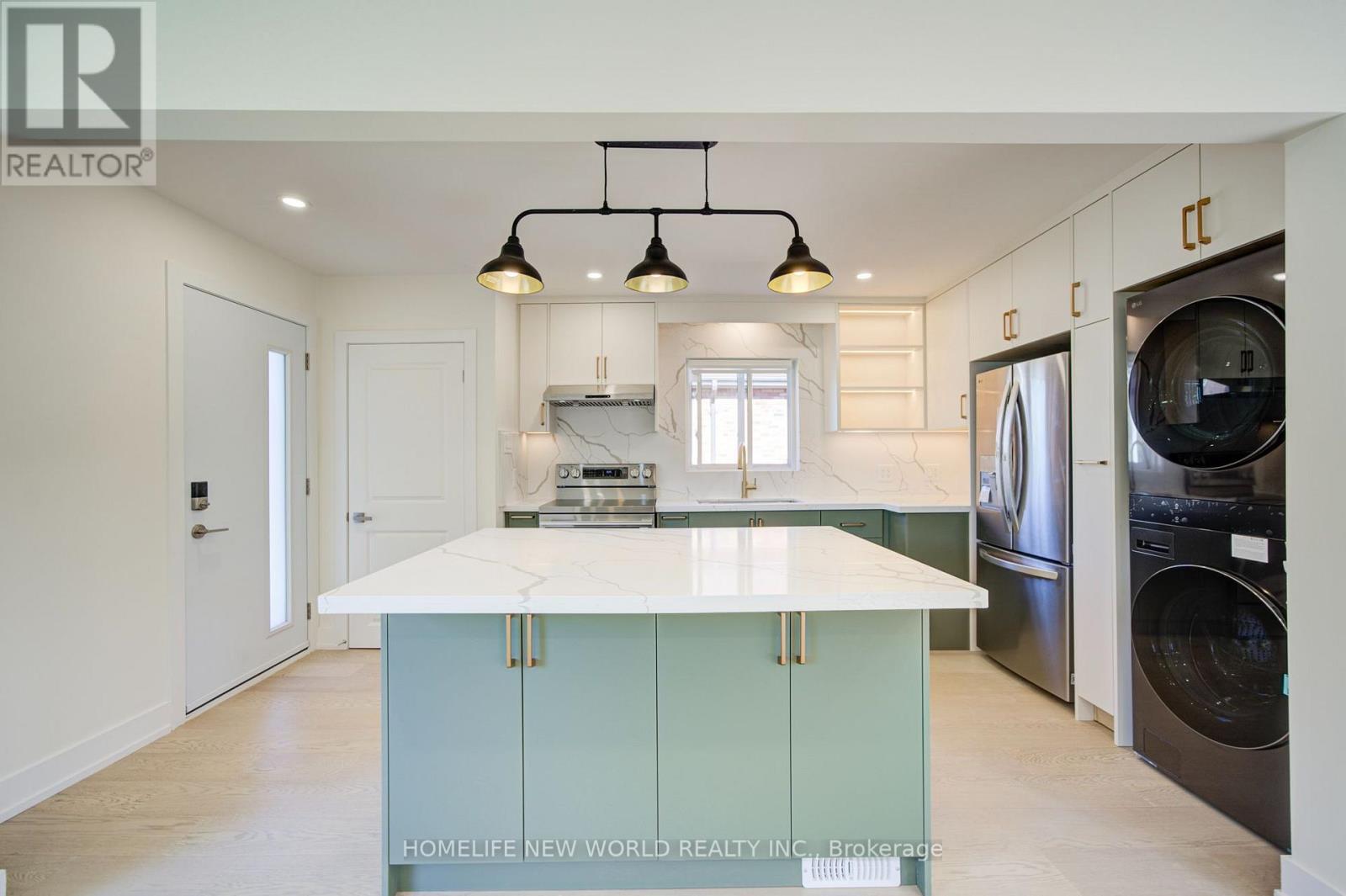 #Main 88 Ellendale Drive, Toronto (Dorset Park), Ontario, M1P1N5, Toronto (Dorset Park), Ontario — photo 2 of 5