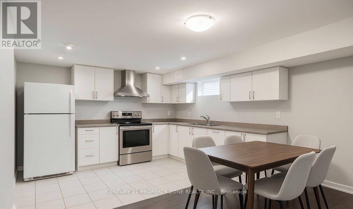 #BASEMENT B 79 Windmill Boulevard, Brampton (Fletcher's Creek South), Ontario, L6Y3T9, Brampton (Fletcher's Creek South), Ontario — photo 2 of 5