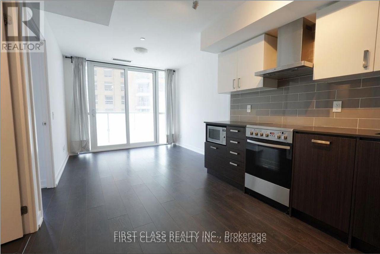#712 125 Redpath Avenue, Toronto (Mount Pleasant West), Ontario, M4S2J9, Toronto (Mount Pleasant West), Ontario — photo 3 of 5