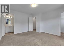 237 Cranbrook Square Se, Calgary, AB T3M3K8 Photo 22