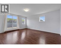 237 Cranbrook Square Se, Calgary, AB T3M3K8 Photo 36
