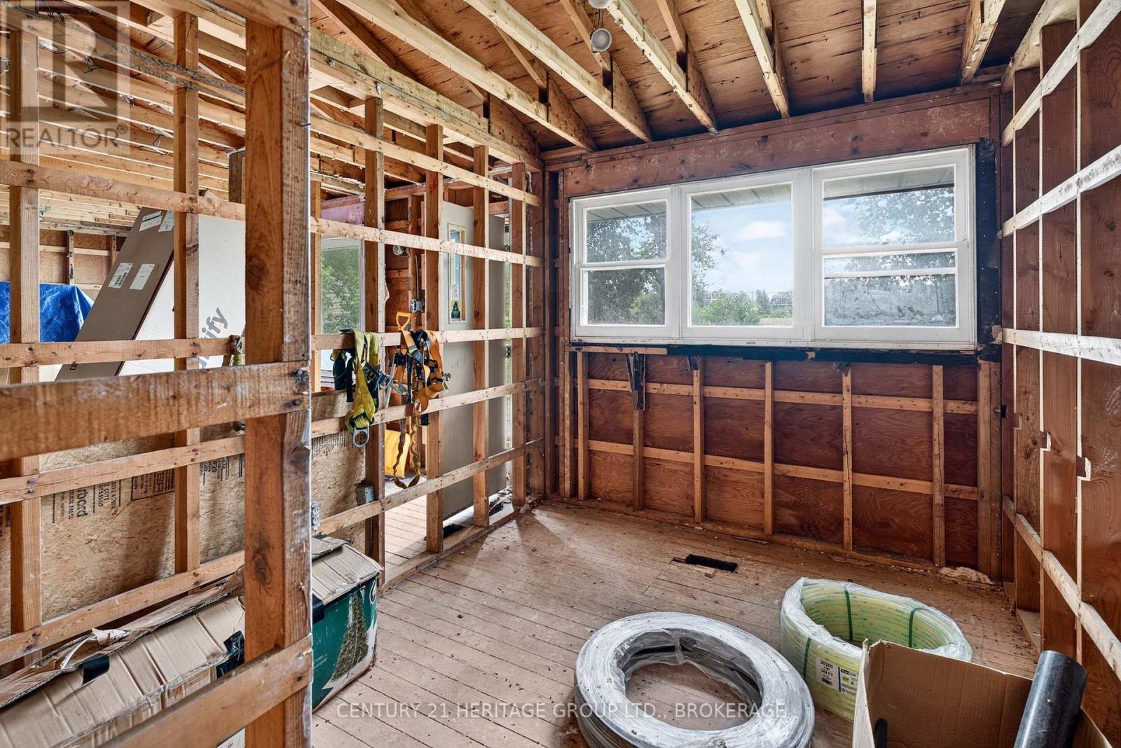 2886 CREEKFORD ROAD - Image 27