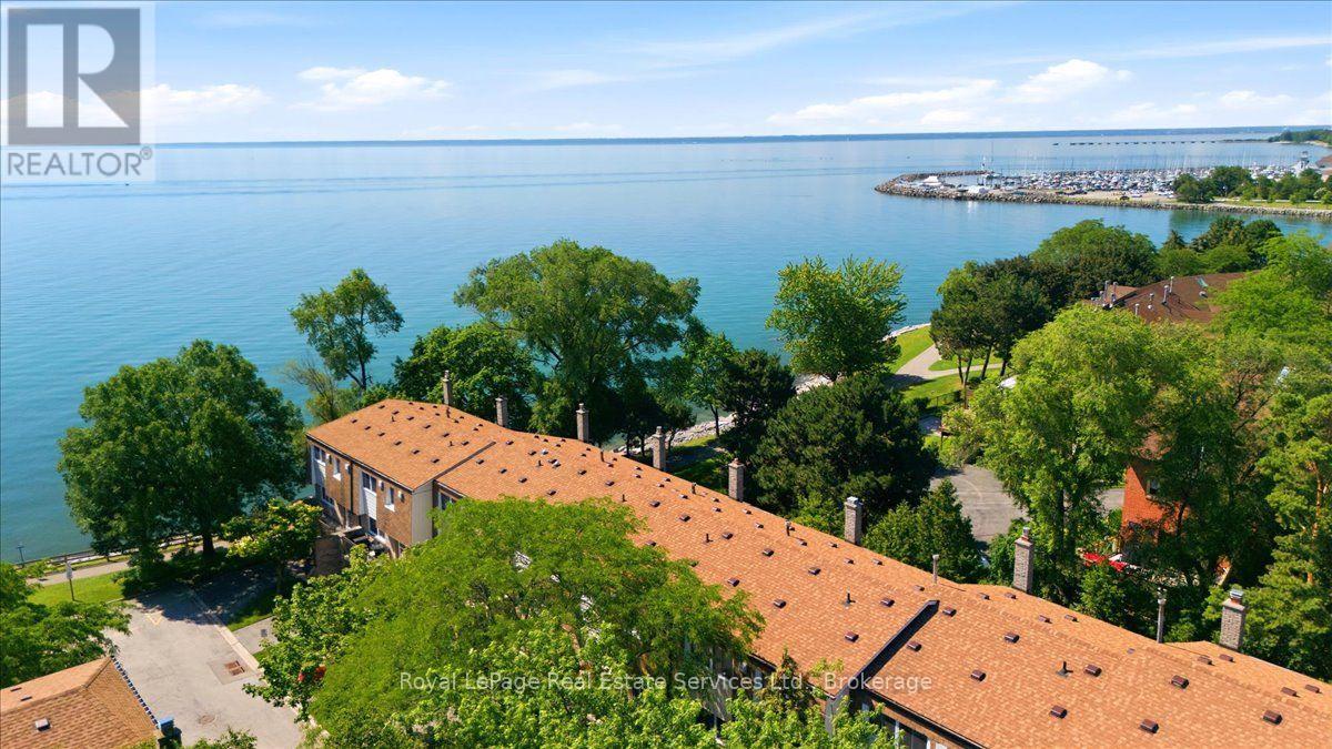 #5 2120 MARINE DRIVE - Image 33