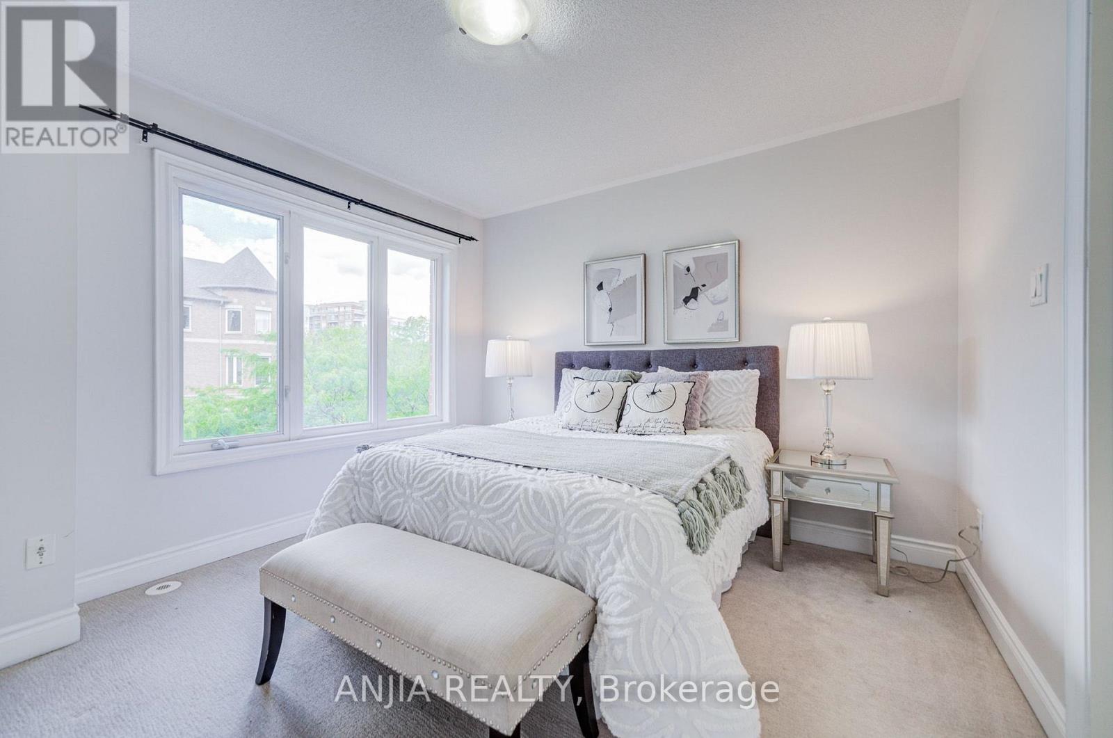 25 GALLERIA PARKWAY - 34