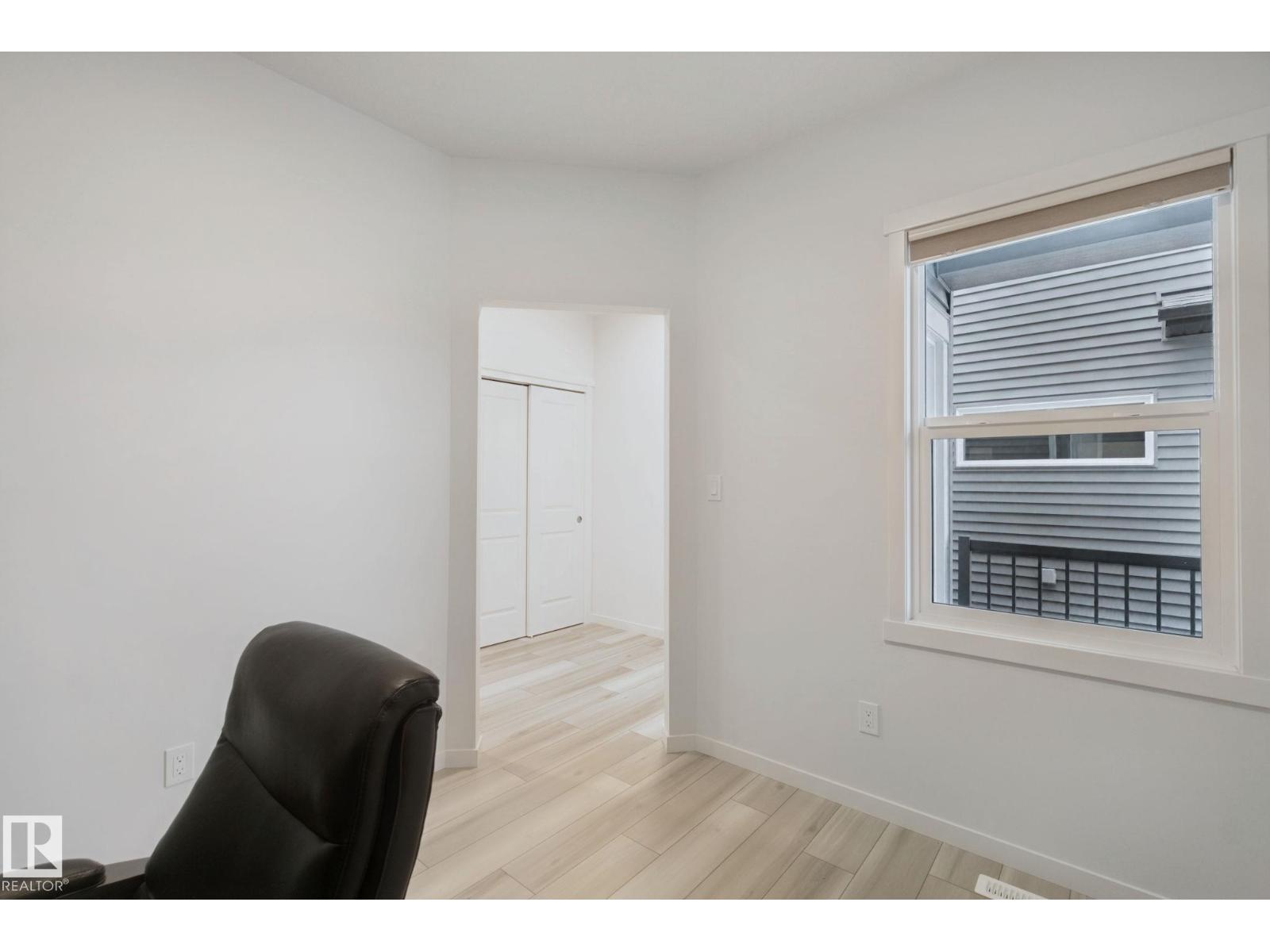 28 ROSEWOOD WY - 24