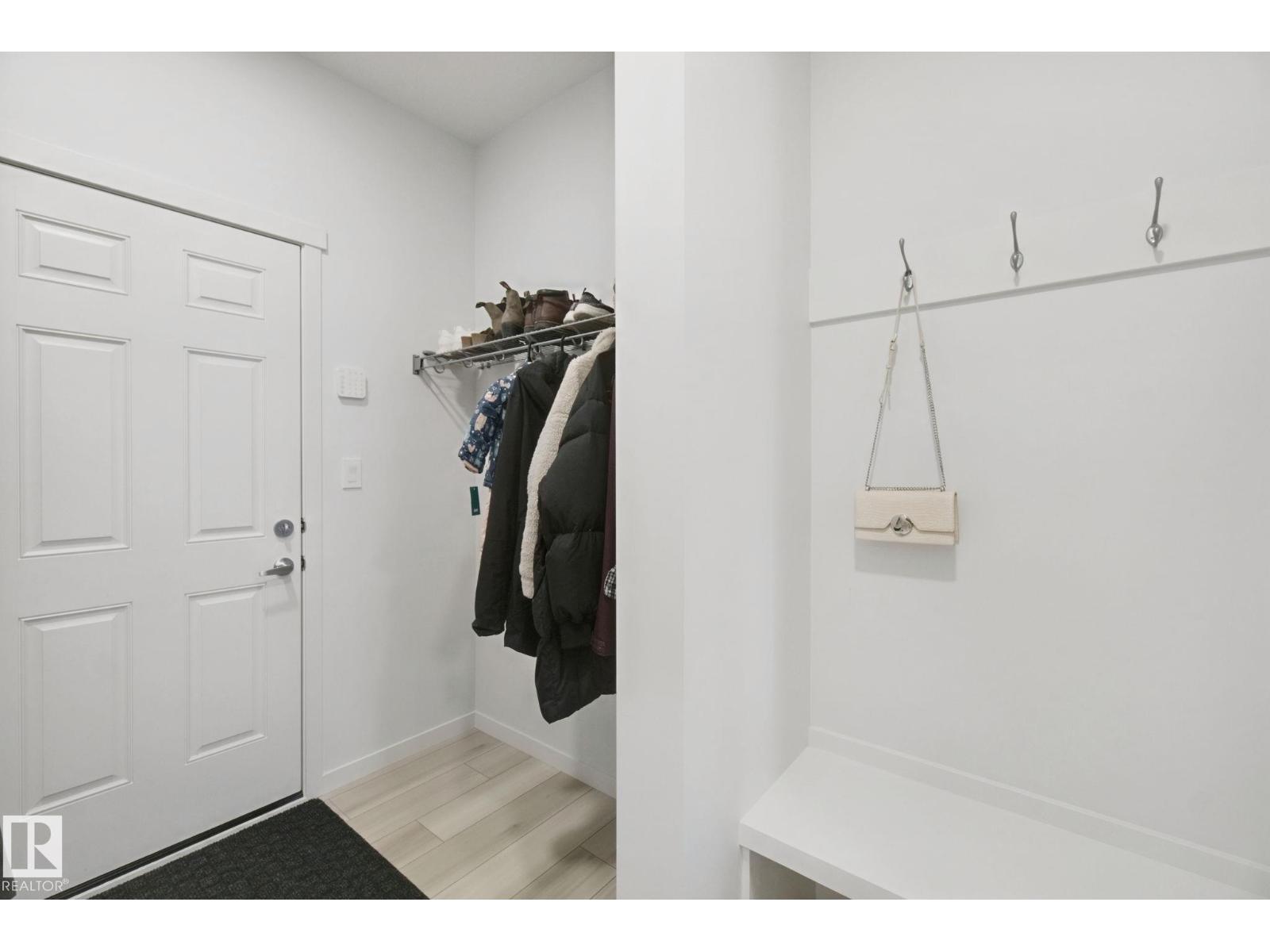 28 ROSEWOOD WY - 26